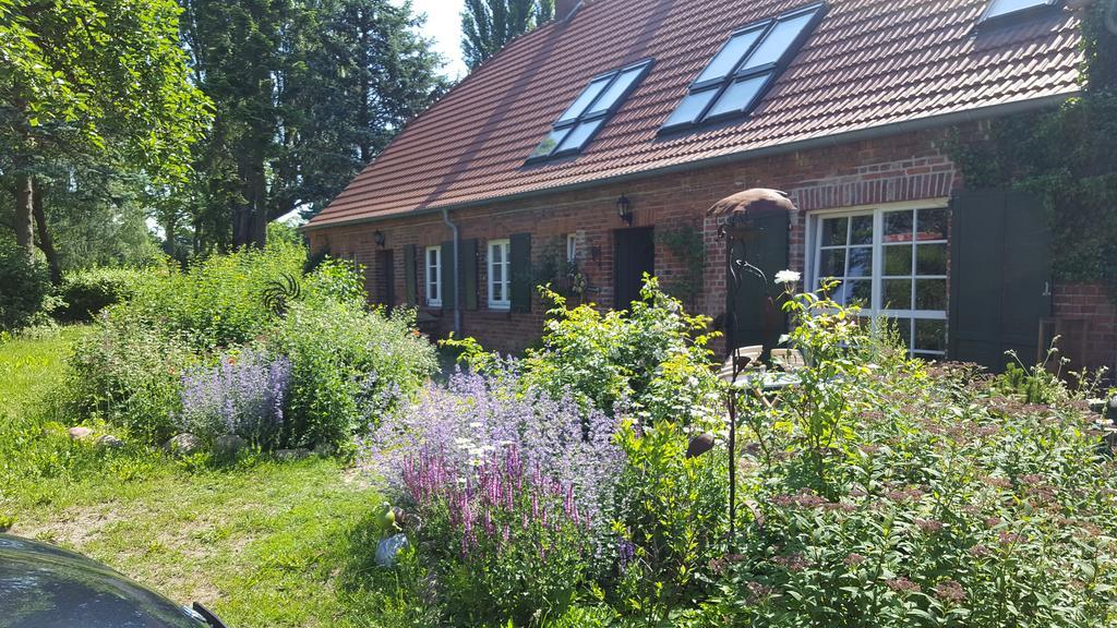 Seminar und Landhaus Schönbeck Schonbeck  Exterior foto
